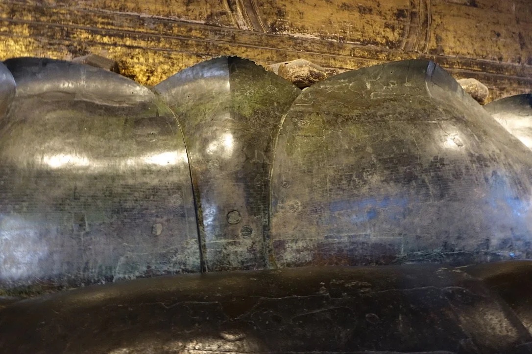 Curved bronze petals of the Great Buddha’s pedestal.
