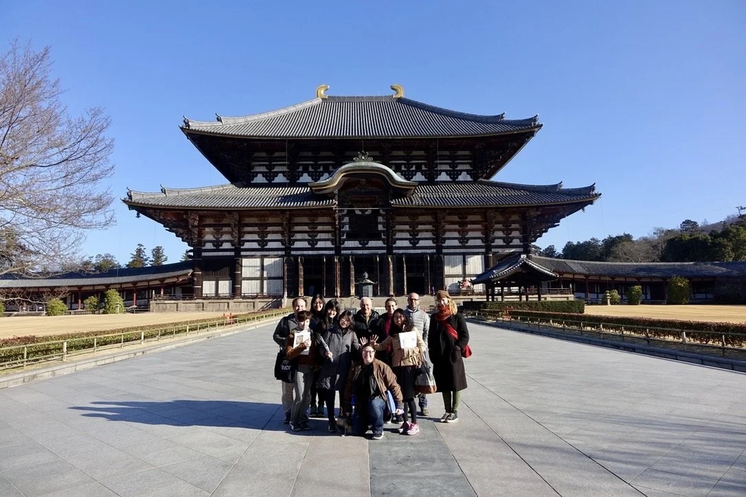 Students gathered before the Great Buddha Hall at Tōdaiji, Nara.